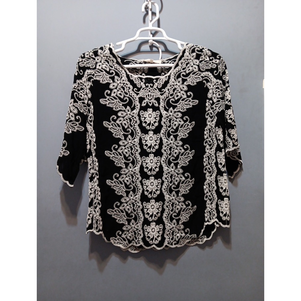 Witchy Gothic Fairy Bell Sleeve Black Embroidered Womens Med Top Maximumist
